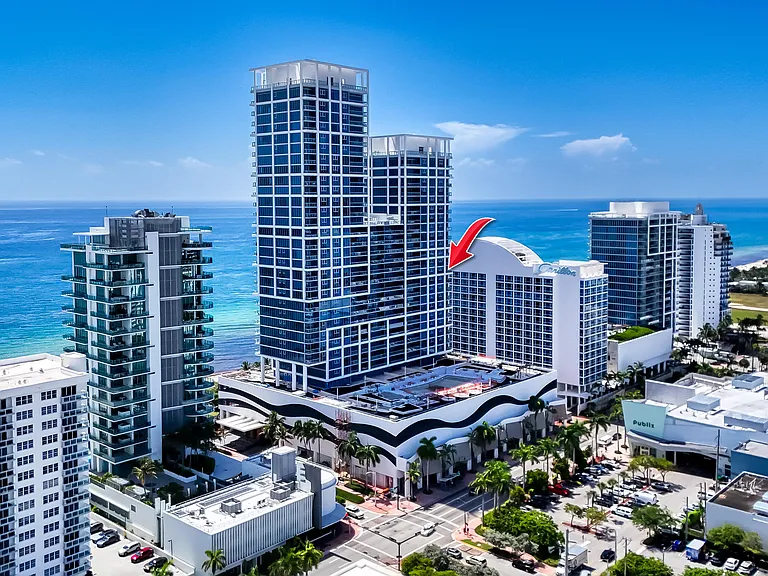 6899 Collins Ave #1409 — Photo 64