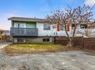 1362 Ottawa Pl, Kamloops, BC V2B 7W4