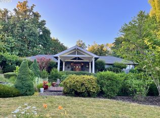 445 Musical Ln, Roseburg, OR 97471