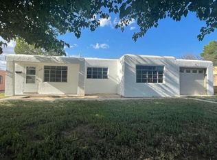 1807 Dewey Ln, Alamogordo, NM 88310