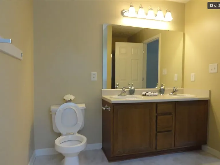 1806 Raj Dr — Photo 15