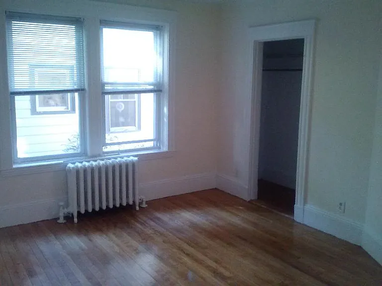 9 Fairfield St #1R — Photo 27