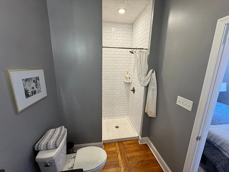 801 Church St — Photo 31
