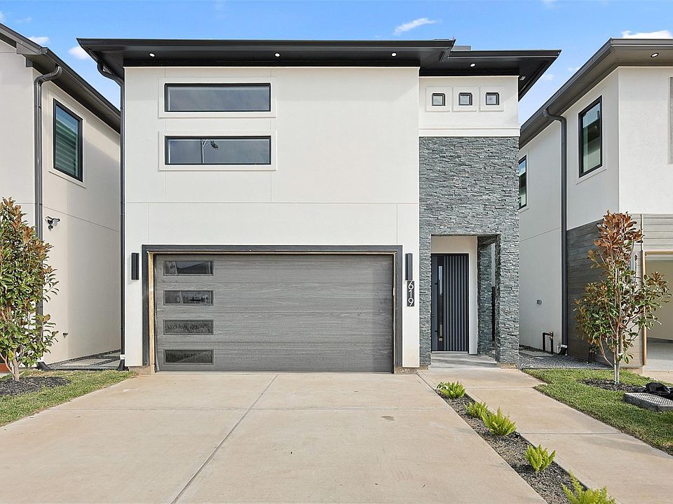 1st image of 619 Rolling Oaks