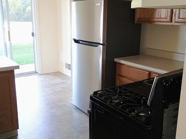8936 Sheridan Rd #19 — Photo 1