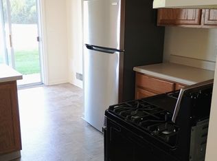 8936 Sheridan Rd #19, Kenosha, WI 53143