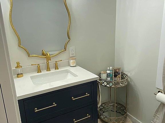 3rd image of 9699 Ten Mile Rd NE