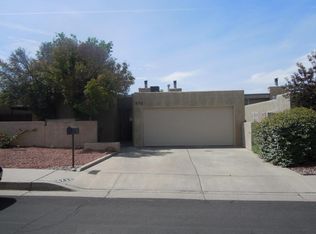 6712 Baker Ave NE, Albuquerque, NM 87109