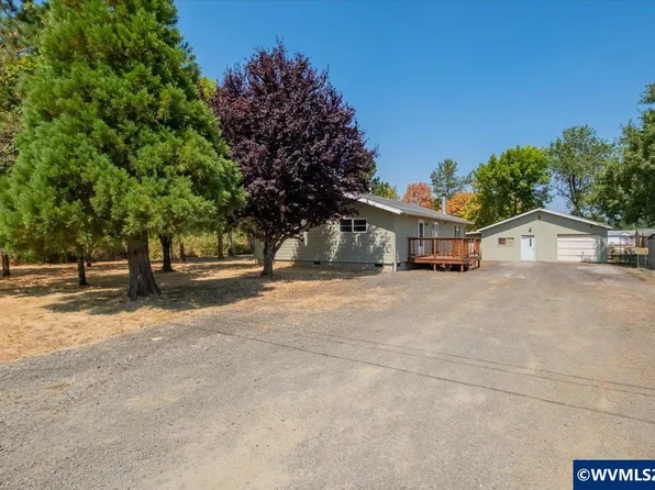 486 Oregon St, Lebanon, OR 97355