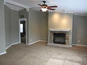 3rd image of 18521 Chisholm Ln