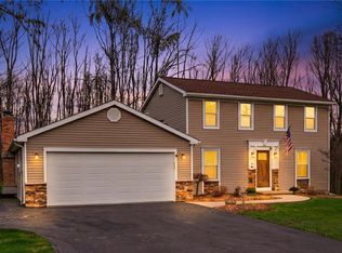 51 W Pkwy, Victor, NY