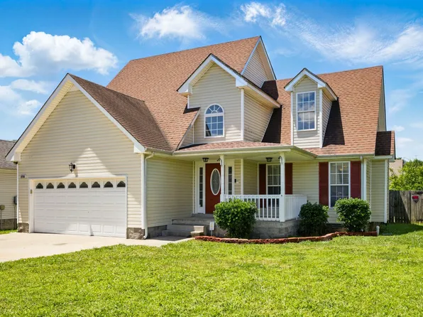 3716 S Jot Dr, Clarksville, TN 37040