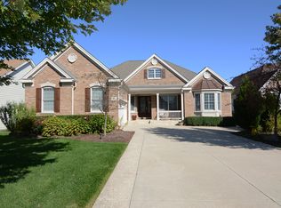 4 Aztec Ct, South Barrington, IL 60010