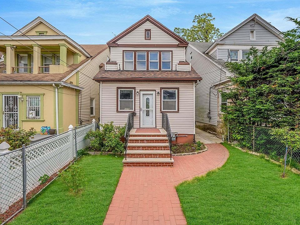 1st image of 13-70 Dickens Street