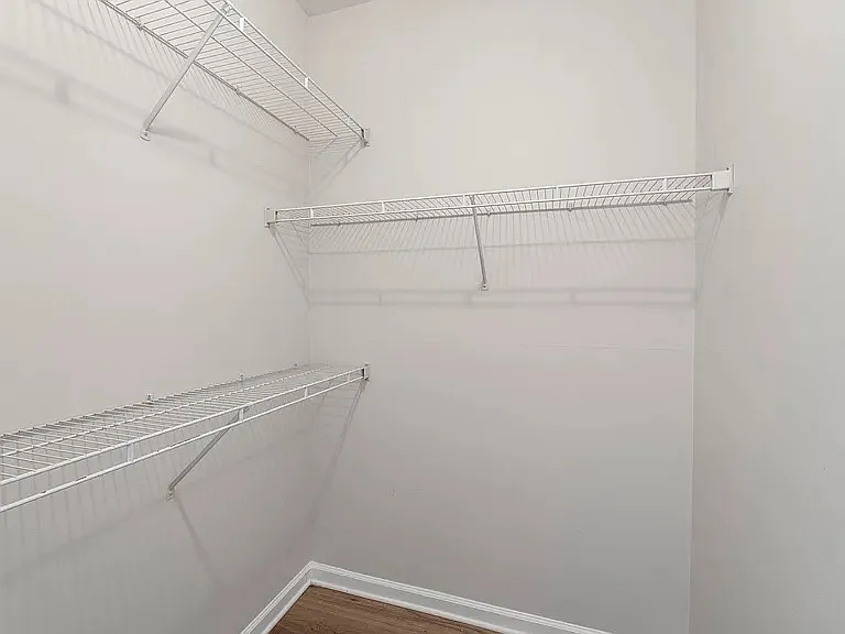 320 Riverbend Dr #3C — Photo 18