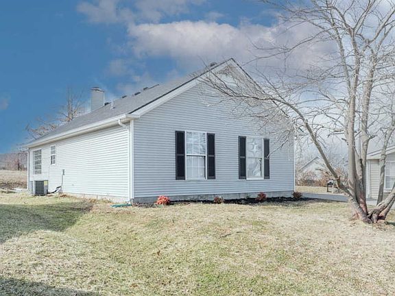 3rd image of 1701 Mikan Ct