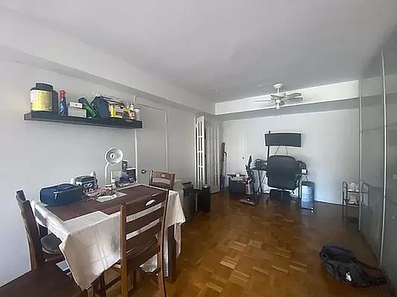 5th image of 321 E 48th St APT 11C