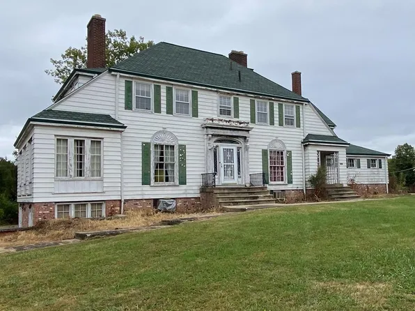 777 Portland Way N, Galion, OH 44833