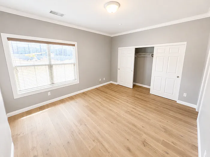 2921 E St #2 — Photo 7