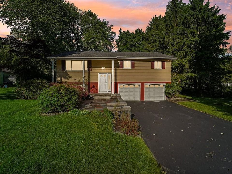 1st image of 1759 Maxwell Court