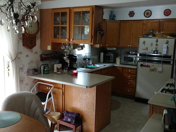 5th image of 5096 Savannah Ave
