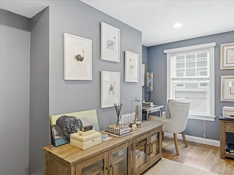 120 Elm St — Photo 12