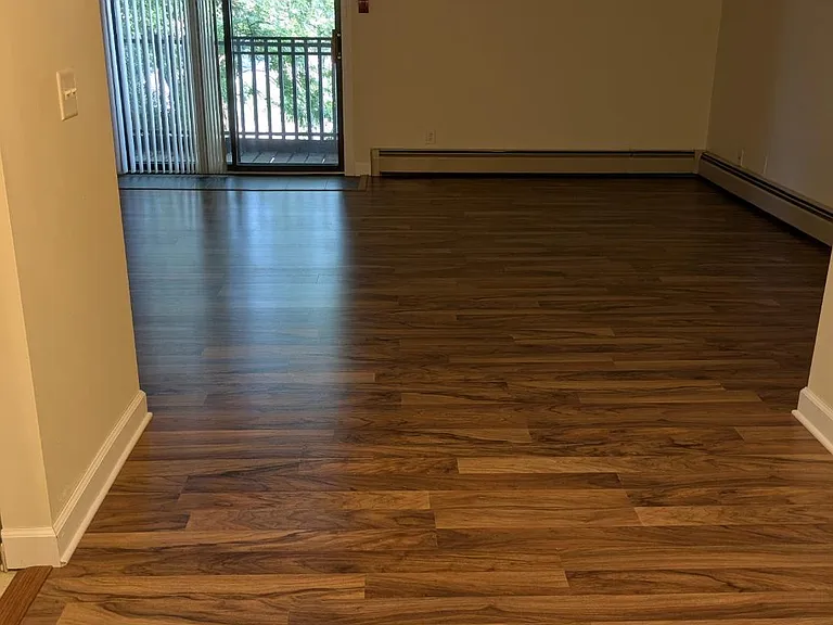 1518 E Longview Dr #6 — Photo 3