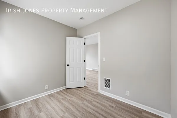 61 Princeton Pl #2 — Photo 16