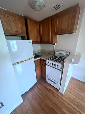 Rented by Prince Real Estate Associates LLC | media 13