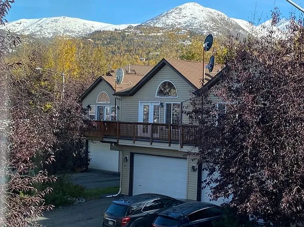 11841 Galloway Loop #64, Eagle River, AK 99577