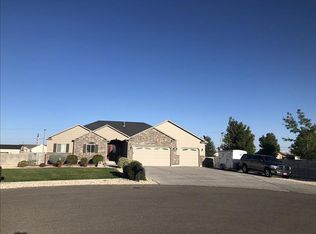 3899 E Cox Ln, Rigby, ID 83442