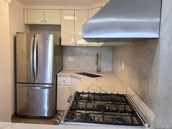 3rd image of 135-08 82nd Avenue #304