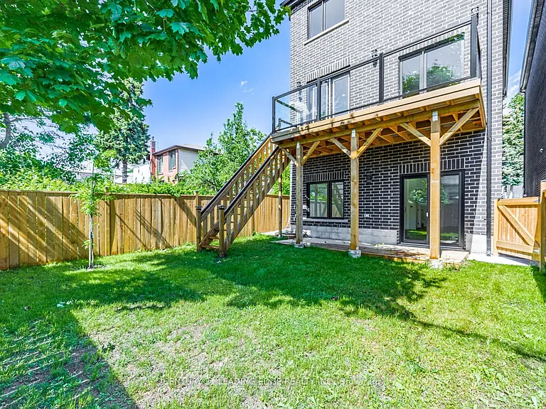 48B Maybourne Ave — Photo 33