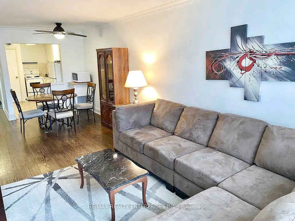 297 Lakeshore Rd E #2