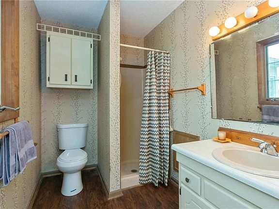 5th image of 13838 State Road 32 E