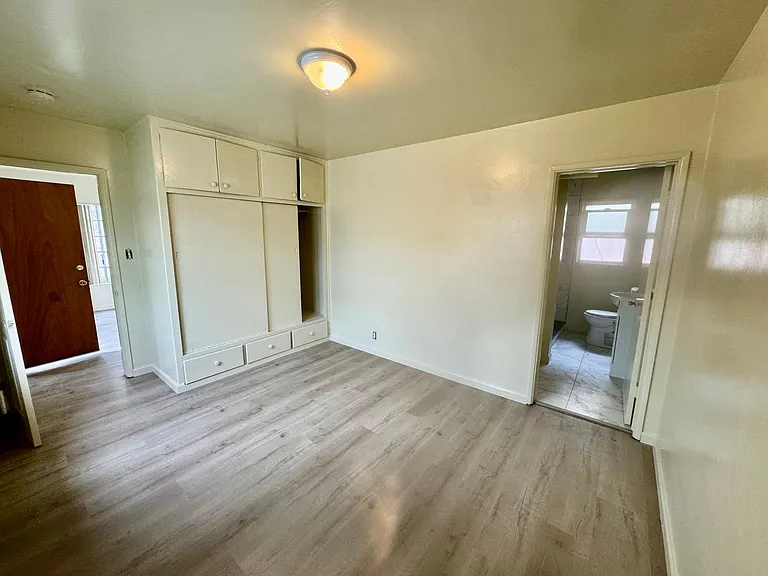 1221 S 8th St #1 — Photo 12