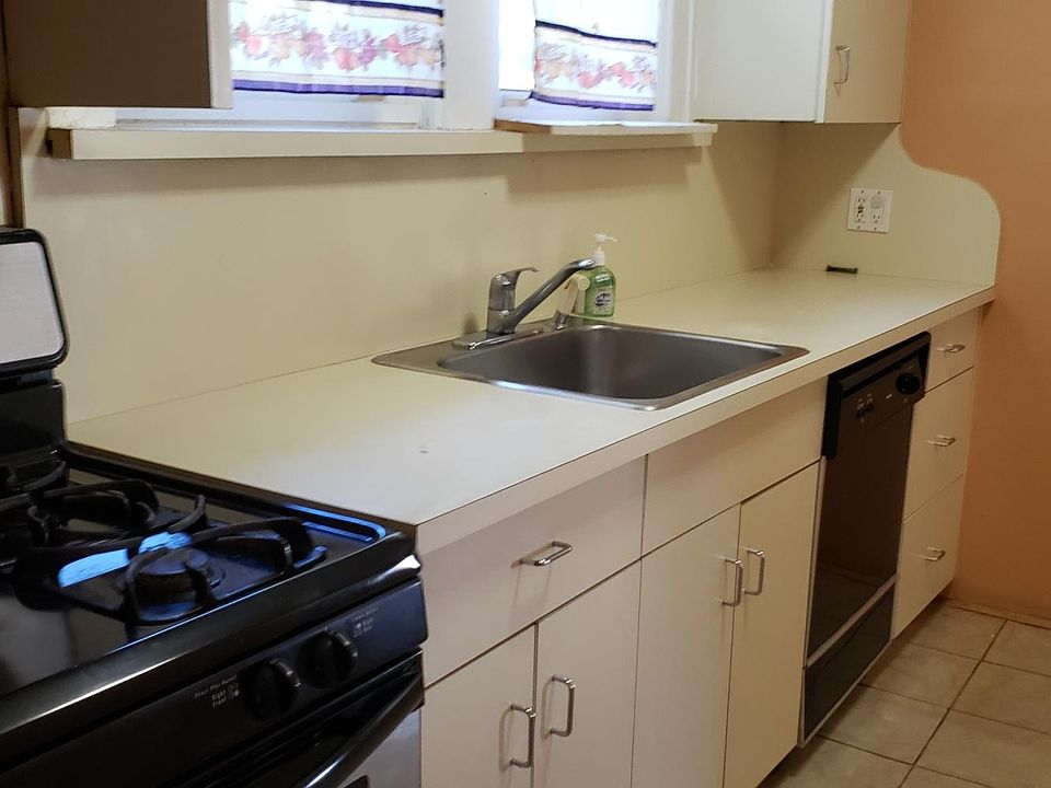 1st image of 44 Ellison Ave