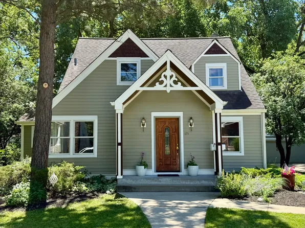 175 W Burlington St, Riverside, IL 60546