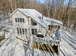 112 Silver St, Lanesborough, MA 01237