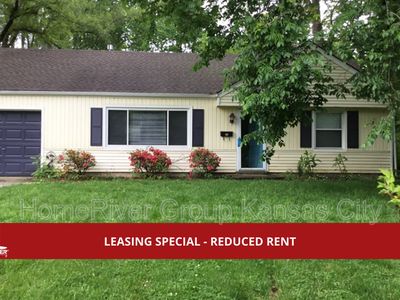 7669 Rainbow Dr, Prairie Village, KS, 66208