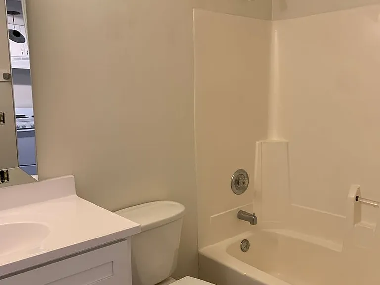 4752 Seahawk Sq #B1 — Photo 14