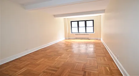 Rented by Manhattan Realty Group