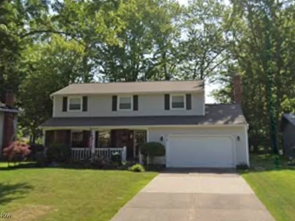 4539 Ashbury Park Dr, North Olmsted, OH 44070