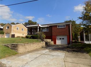 6 Emma Dr, Pittsburgh, PA 15223
