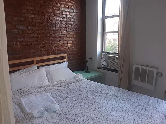 Rented by Vanderborgh Realty  | media 13