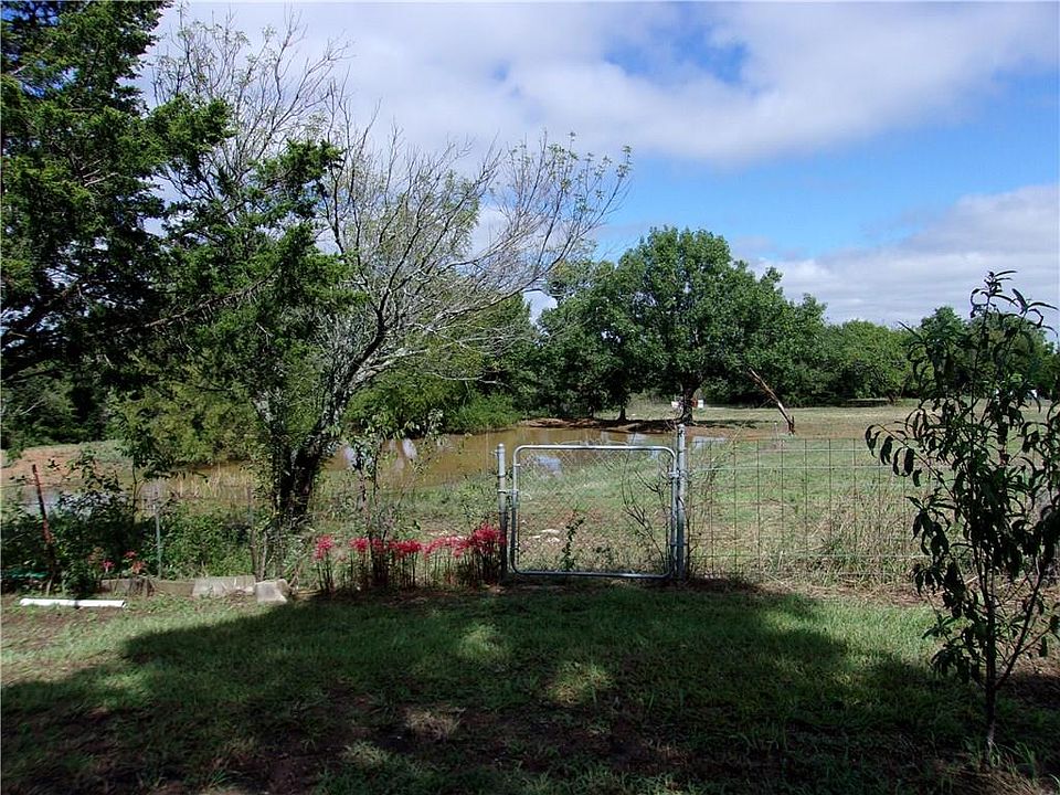 1st image of 2768 S Fm 1752