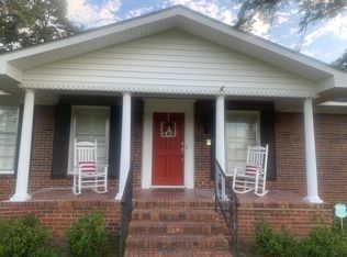 208 Saint Francis Rd, Eufaula, AL 36027