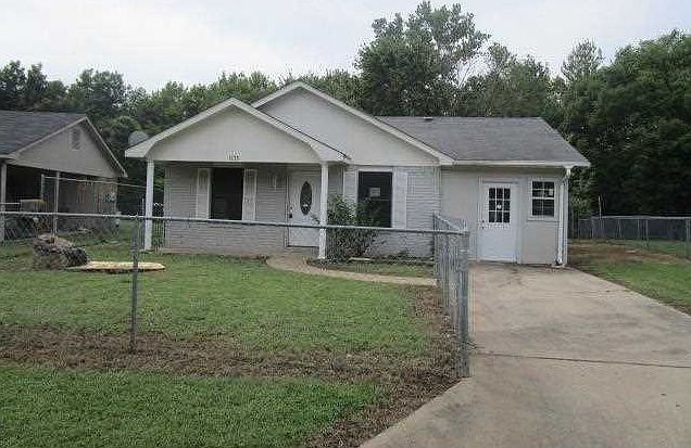 1st image of 1133 Flat Rock Cir
