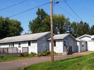 309 1st St NW, Hinckley, MN 55037