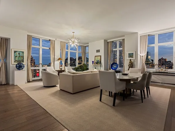 305 E 51st St APT 28A, New York, NY 10022